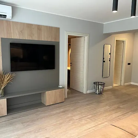 Zora Rezidential 31 Apartment *